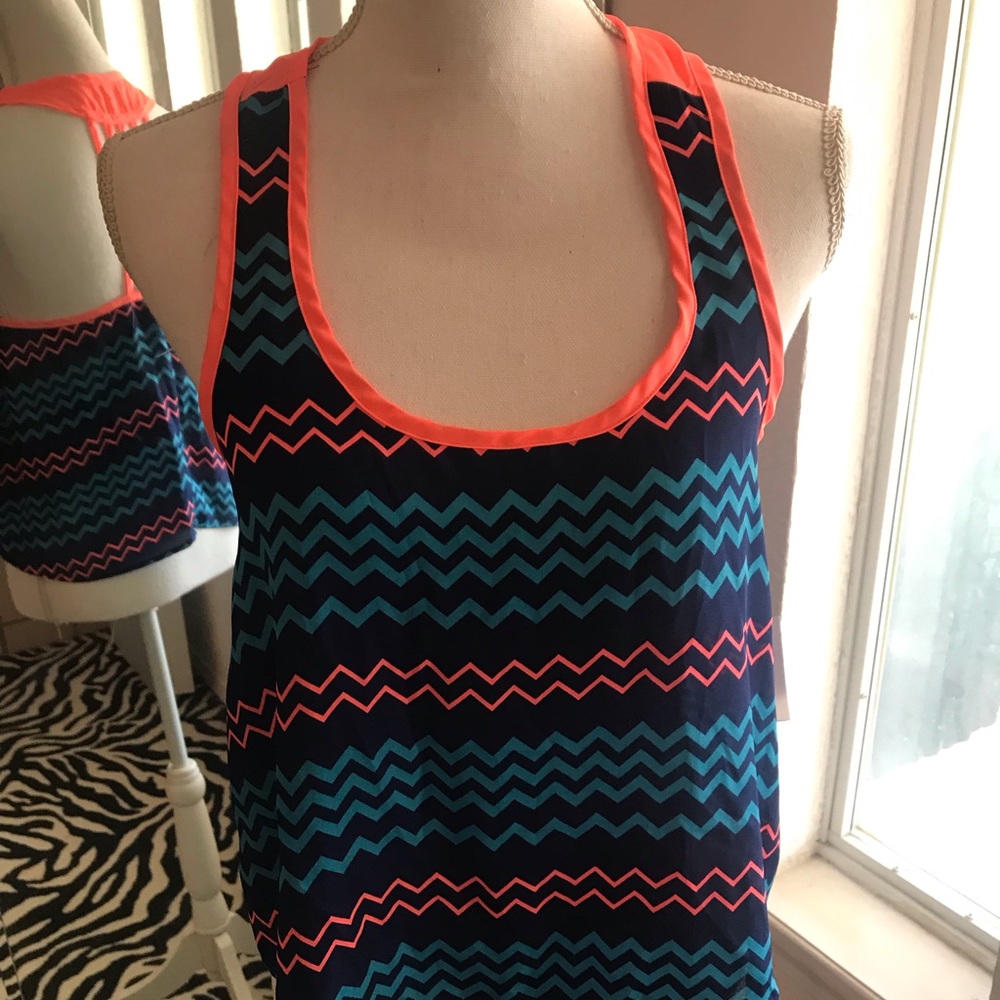 “Justify” Colorful Flowy Top!